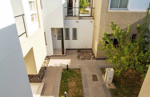 Mendoza City Center Apartment | Large Duplex 2