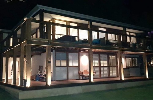 Eagle Bay Apartment | Large Eagle Bay Holiday Apartment Very Close to Beach