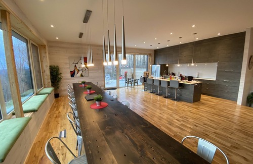 Eastman Cottage | Large Eco Passive Chalet + Hot Tub/6 bedrooms (14 pers.)