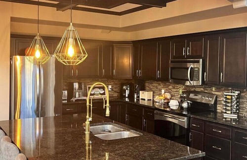 Mill Bay House | Large Executive Home in Mill Springs , 4 bd/3 ba