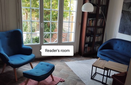 Carrieres-sous-Poissy House | Large family house with parking and commuting distance to Paris