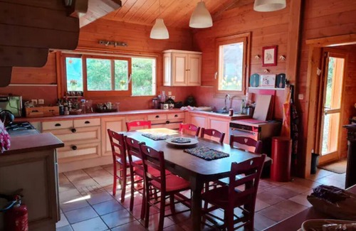 Poligny Ski Chalet | Large family chalet facing the mountains