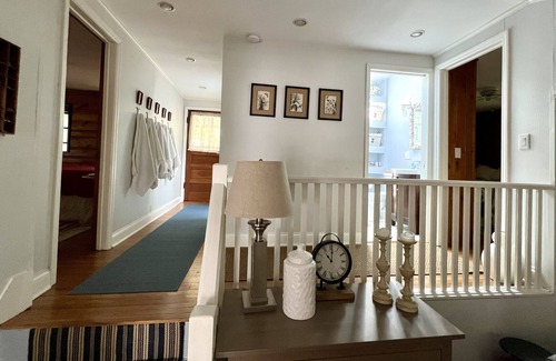 Grand Beach House | LARGE FAMILY COTTAGE-STEPS TO LAKE MICHIGAN