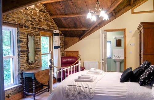 Mary Tavy Other | Large Family Farm House