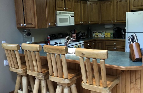 Thompsonville House | Large family-friendly home on Crystal Mountain's Betsie Golf Course hole 8