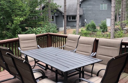 Thompsonville House | Large family-friendly home on Crystal Mountain's Betsie Golf Course hole 8