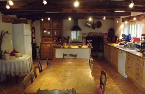 Saint-Salvadou House | Large family home, private heated pool, large garden, near Najac.