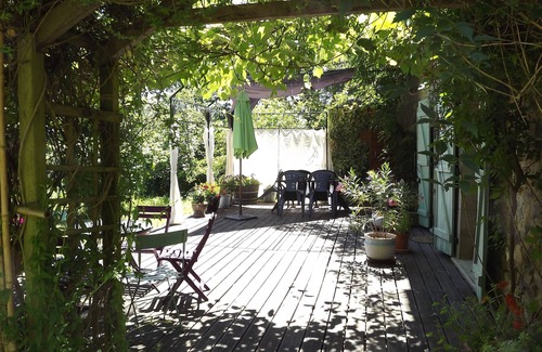 Saint-Salvadou House | Large family home, private heated pool, large garden, near Najac.