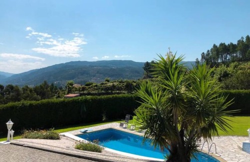 Felgueiras House | Large family home