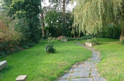 Mael-Carhaix House | Large family house with Park in Central Brittany