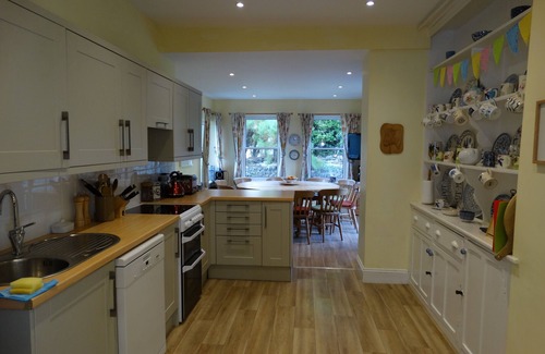Treyarnon House | Large Family House Right By The Beach on Treyarnon Bay