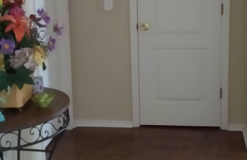 Yulee House | Large family size home with private 2nd floor apt entrance near Amelia Island!