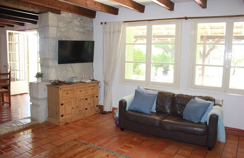 Saint-Jean-de-Duras Other | Large Farmhouse/Villa In Stunning French Countryside - best for families + dogs