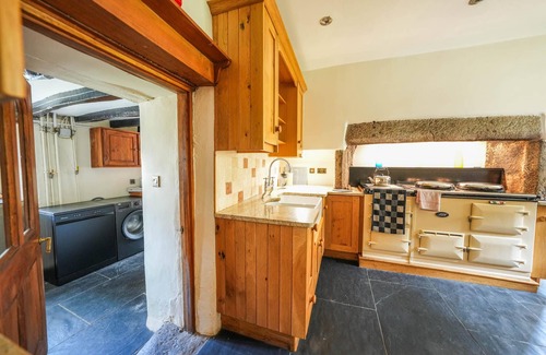Sampford Spiney House | Large Farmhouse in the Heart of Dartmoor