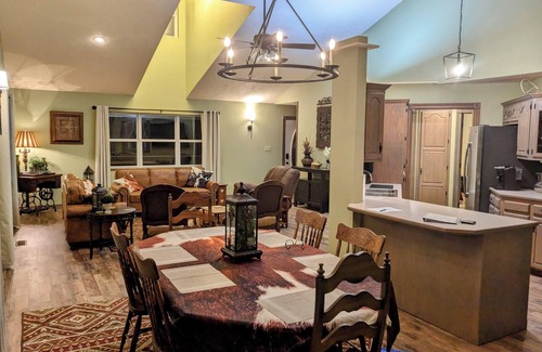 Cape Fair Other | Large Farmhouse in Ozark Mountains