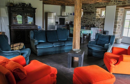 Larodde House | Large * farmhouse renovated in the countryside.