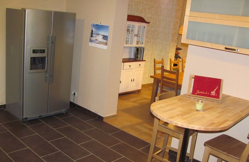 Chausseesiedlung House | Large farmhouse with pool, minutes from the beach