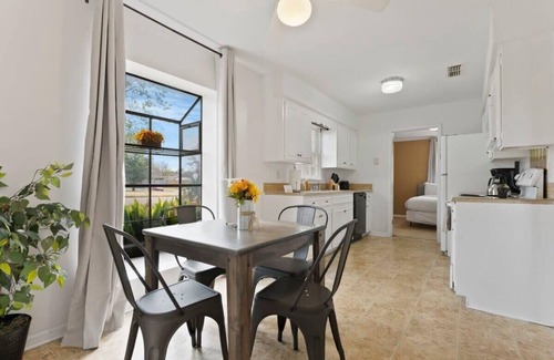 Montgomery House | Large Fenced Yard near Midtown- Shamrock Stay