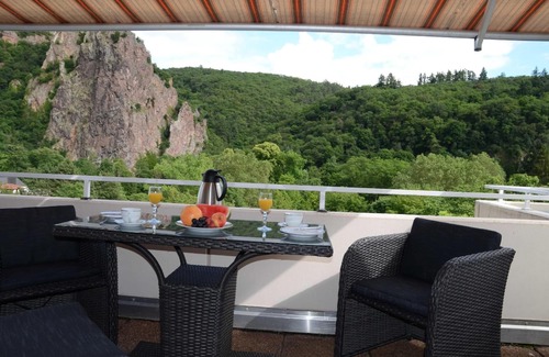 Bad Muenster am Stein-Ebernburg Apartment | Large flat in Bad Münster Am Stein-Ebernburg