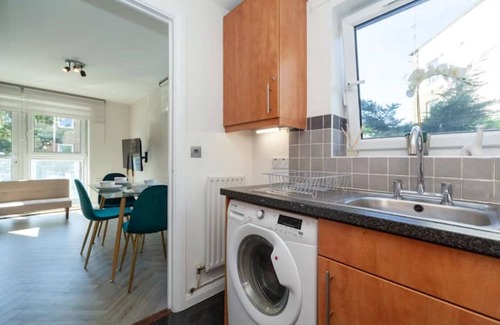 Wandsworth Apartment | Large flat in Battersea close to Chelsea