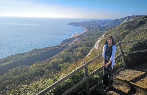 Dover Apartment | Large flat in Regency property next to Dover Port and White Cliffs with parking