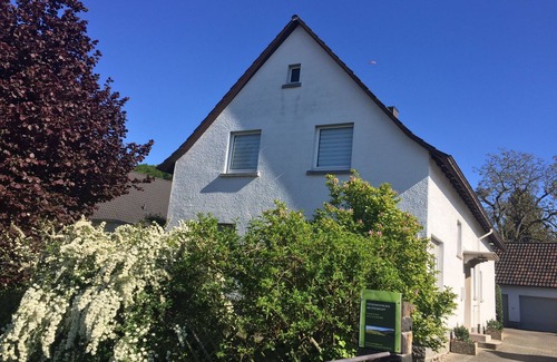 Heppenheim Apartment | Large, friendly and modern apartment with good transport links