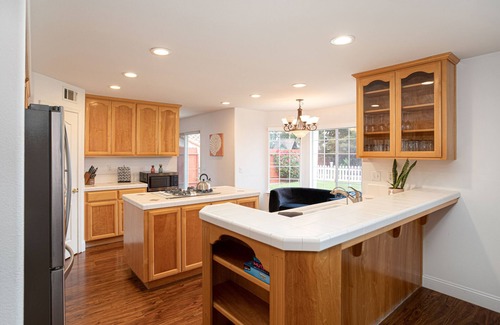 Grover Beach House | *LARGE GAME ROOM BUILT FOR FUN!*