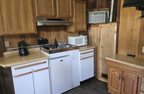 Orange Prairie Cottage | Large Grain Bin Cottages