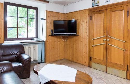 Ammeldingen bei Neuerburg House | Large group house beautifully located in Eifel