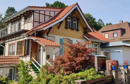 Bad Sachsa House | Large group house with nine bedrooms and six bathrooms in the southern Harz