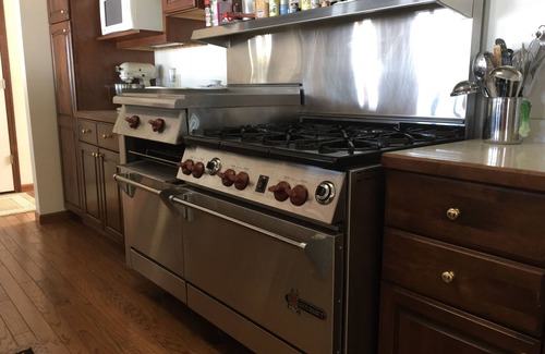 Big Bay House | LARGE GROUP perfect for Family reunion, weddings, or just large families!