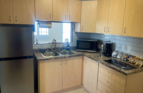 Sabana Abajo House | Large Group Stay for 15 Near Beaches & Airport
