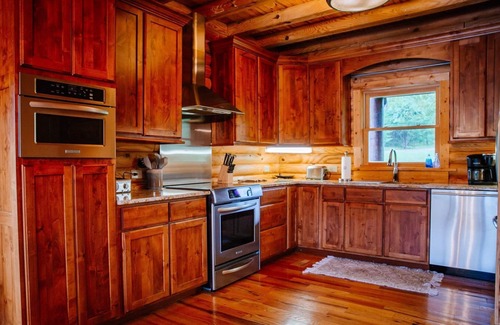 Allisonia House | Large Groups Welcome! River and Trail Access 4BS14 - River Trail Lodge