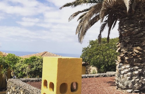 Granadilla de Abona Villa | Large Heated Pool, Hot Tub, Bar, Games Room, Gym, 2 Caves, New Outdoor Kitchen