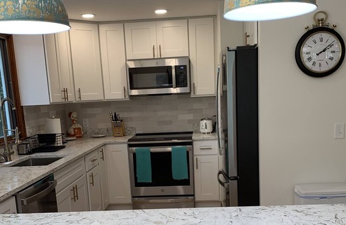East Orleans House | Large Heated Pool & Hot Tub - 5 Minutes from Nauset Beach