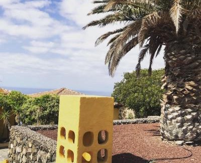 Granadilla de Abona Villa | Large Heated Pool, Hot Tub, Bar, Games Room, Gym, 2 Caves, New Outdoor Kitchen
