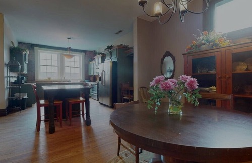 Portsmouth Apartment | Large Historic District Apartment with City View