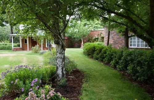 Evandale House | Large historic home for up to 7 in large garden, a short walk to the town centre