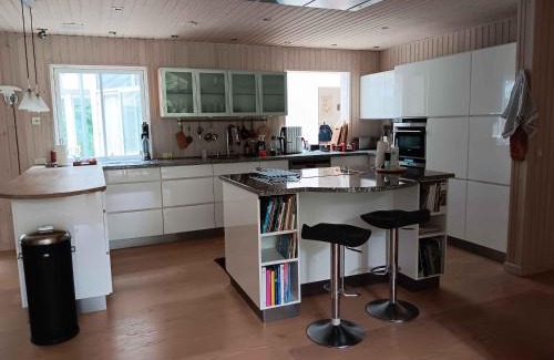 Tikob House | Large Holiday Home Close To Nature
