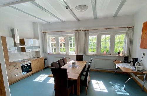 Hohenkirchen House | large holiday home on the Baltic Sea "Oldevighus"