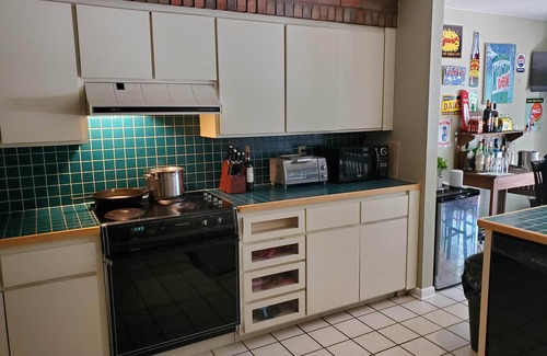 Fitchburg House | Large Home close to everything, Dogs welcome.