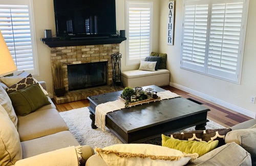 Midway House | Large Home-Great location