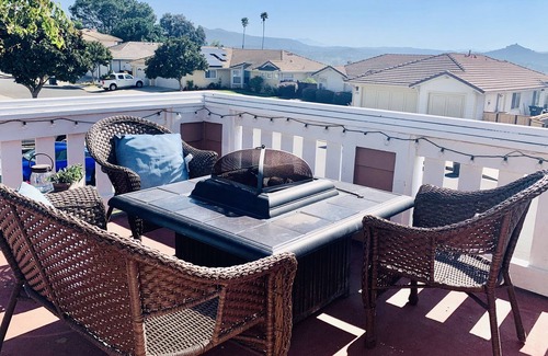 Midway House | Large Home-Great location