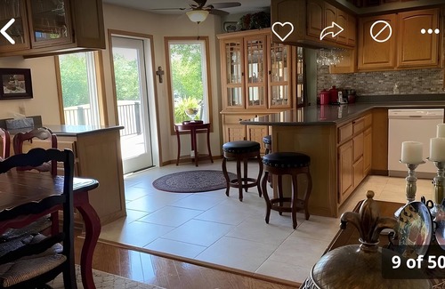 Hot Springs Village House | Large home on the 8th fairway of the Balboa Golf Course with decks and sunroom!
