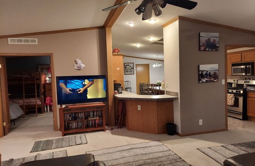 Baraboo House | Large home to gather with friends and family. 4 min from Devils Lake State Park