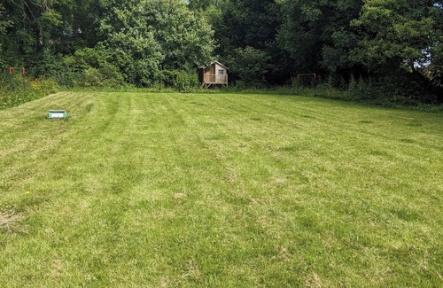 Sutton Cross House | Large home, w/gym, climbing wall, pet welcome, by coast, woods, park & village