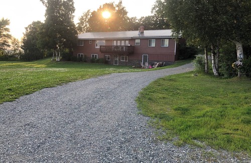 Palmer House | Large Home with Outstanding Views & Location