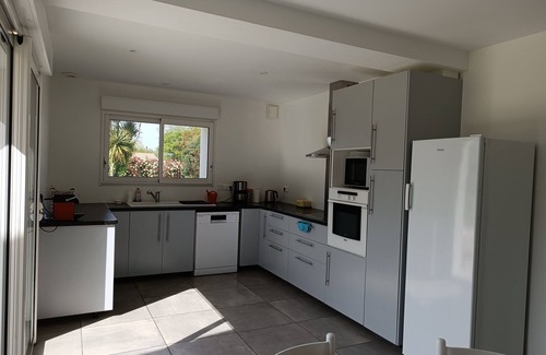 Orx House | Large house 10 minutes from the ocean with swimming pool