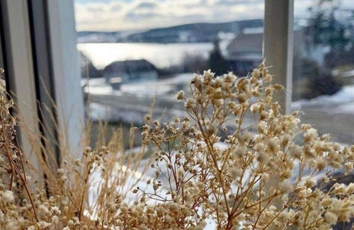 Temiscouata Regional County Municipality House | Large house on Lake Témiscouata - 5 minutes from the beach