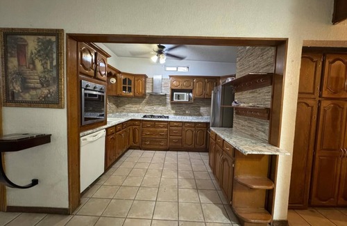 Juarez Municipality House | LARGE HOUSE CONSULATE AREA